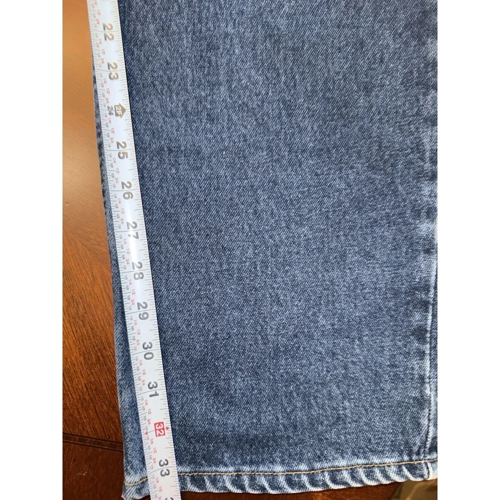 Levi 550 Mens Jeans Size 38x32‎ Relaxed Fit Dark Wash Broken In Soft SEE NOTES